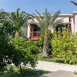 Hotel Ipek Garden Palace Yalıçiftlik