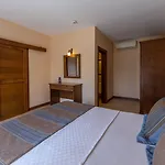 Ipek Garden Palace Hotel Yalıçiftlik