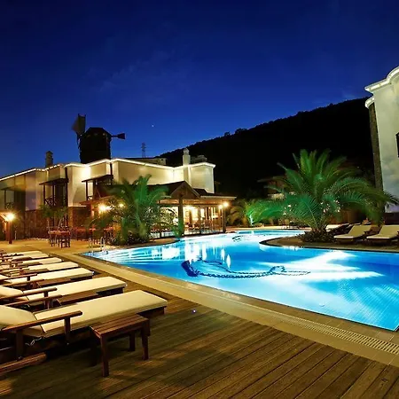 Ξενοδοχείο Ipek Garden Palace Yaliciftlik