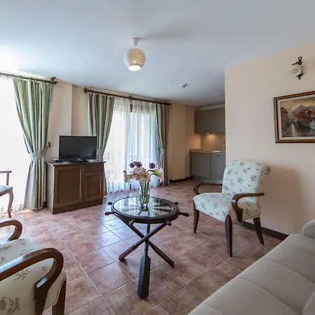 Ipek Garden Palace 4*
