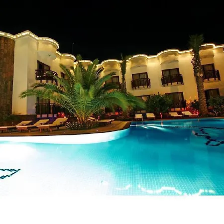 Ipek Garden Palace Yaliciftlik