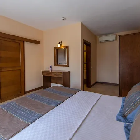 Ipek Garden Palace 4*