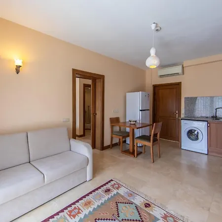 Ipek Garden Palace Otel Yalıçiftlik
