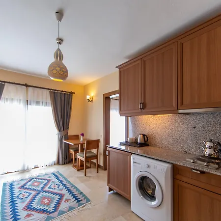 Ipek Garden Palace Yalıçiftlik