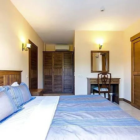 Ipek Garden Palace 4* Yalıçiftlik