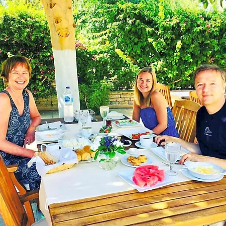 Ipek Garden Palace Ξενοδοχείο 4*