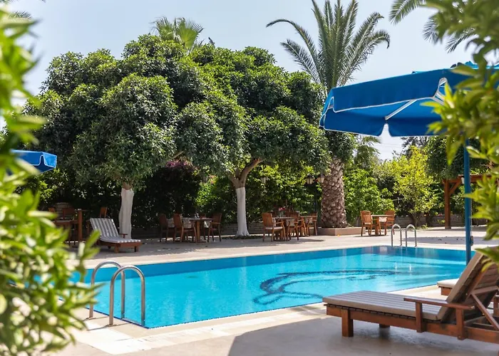 Ipek Garden Palace Ξενοδοχείο 3*